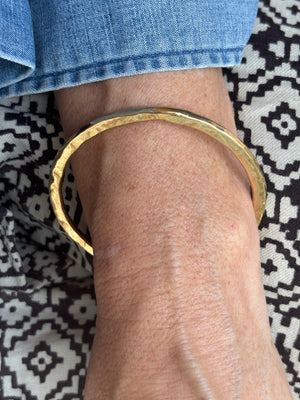 Backroad flat heavyweight bangle