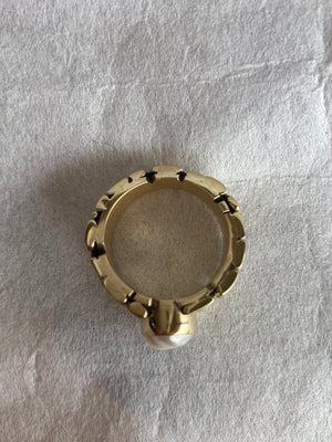 Cobblestone gemstone ring