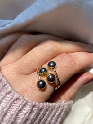 Wrap around pearl ring