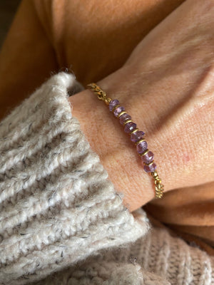 Turner faceted gemstone bracelet